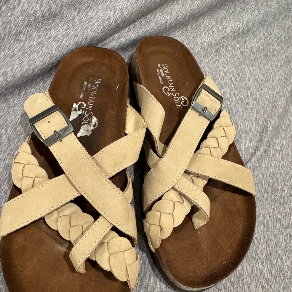 Mountain Sole Women's Tan Sandals